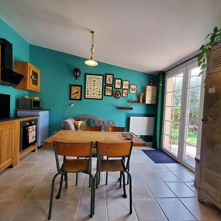La Dolce Vita - Studio dans propriété avec piscine Montpeyroux  Exterior foto